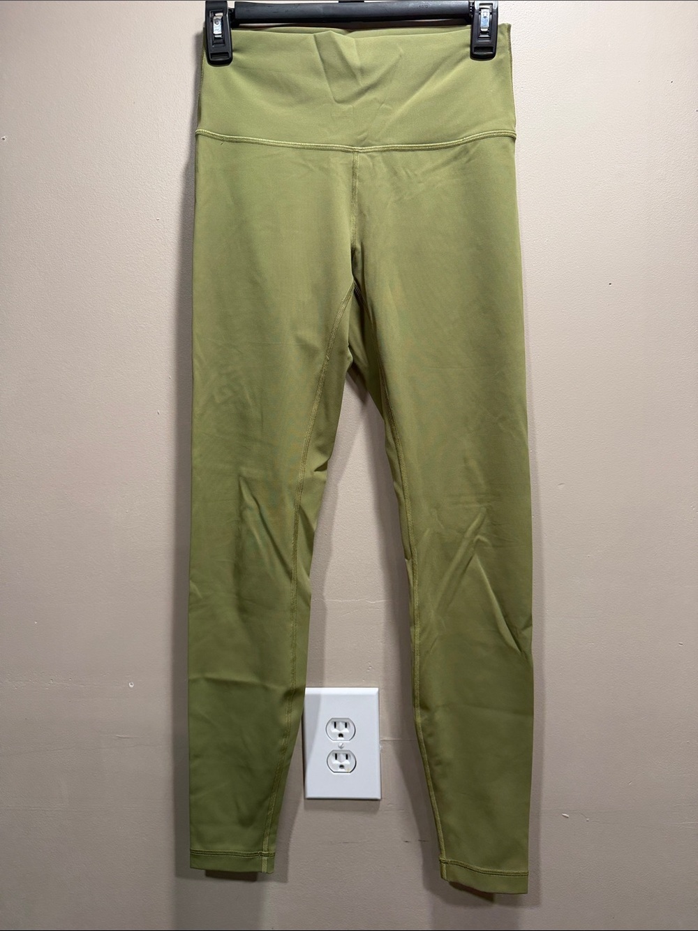 lululemon athletica Green High-Rise Leggings 6